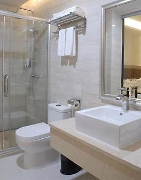 Ruyi Shishang Hotel Shenzhen Buitenkant foto